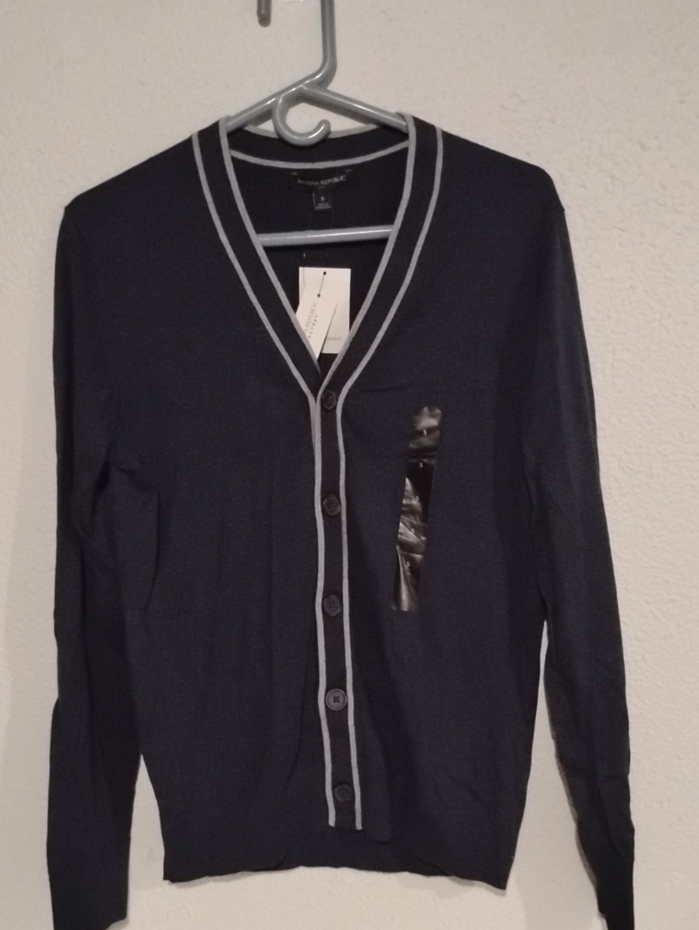 Men's Banana Republic Navy V-Neck Cardigan with Contrast Trim Size Small